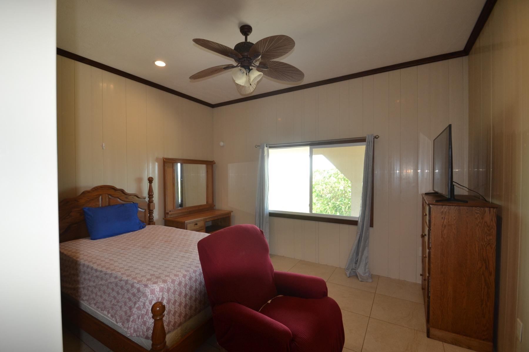 Hilltop House - Gallery image 12