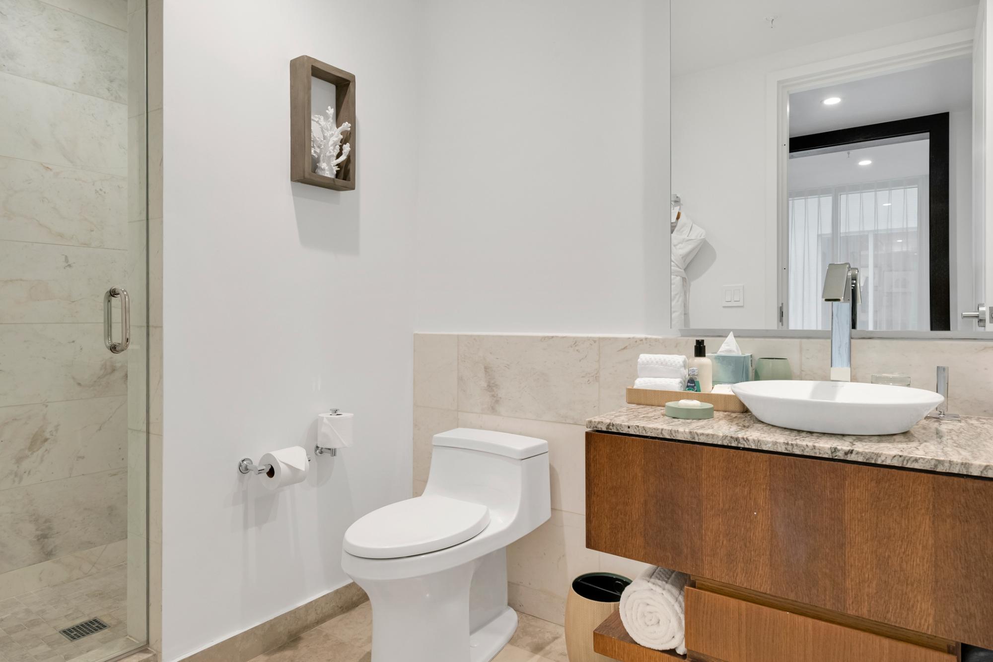 9B Tower A Ritz Carlton Residences 2 BR 3 BA - Gallery image 22