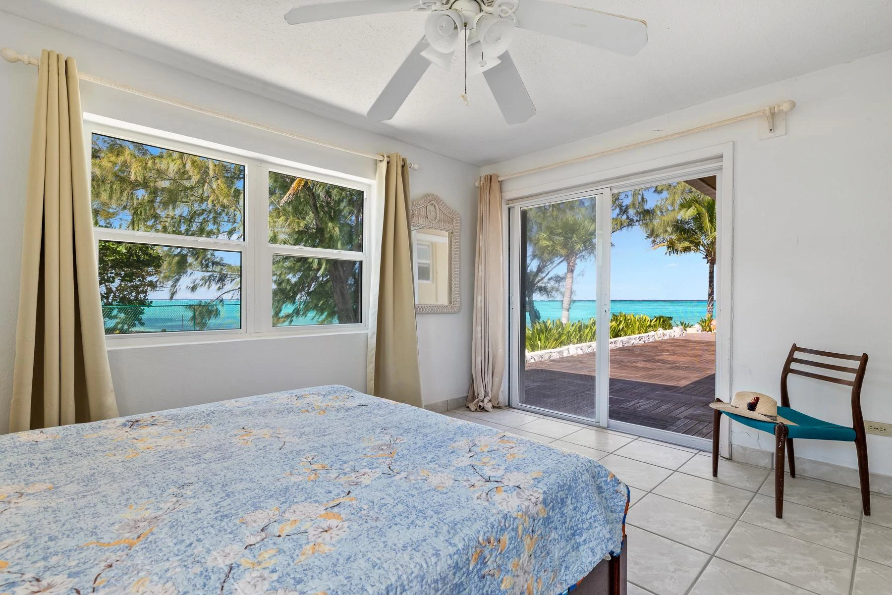 Whitby Beach House - Gallery image 9