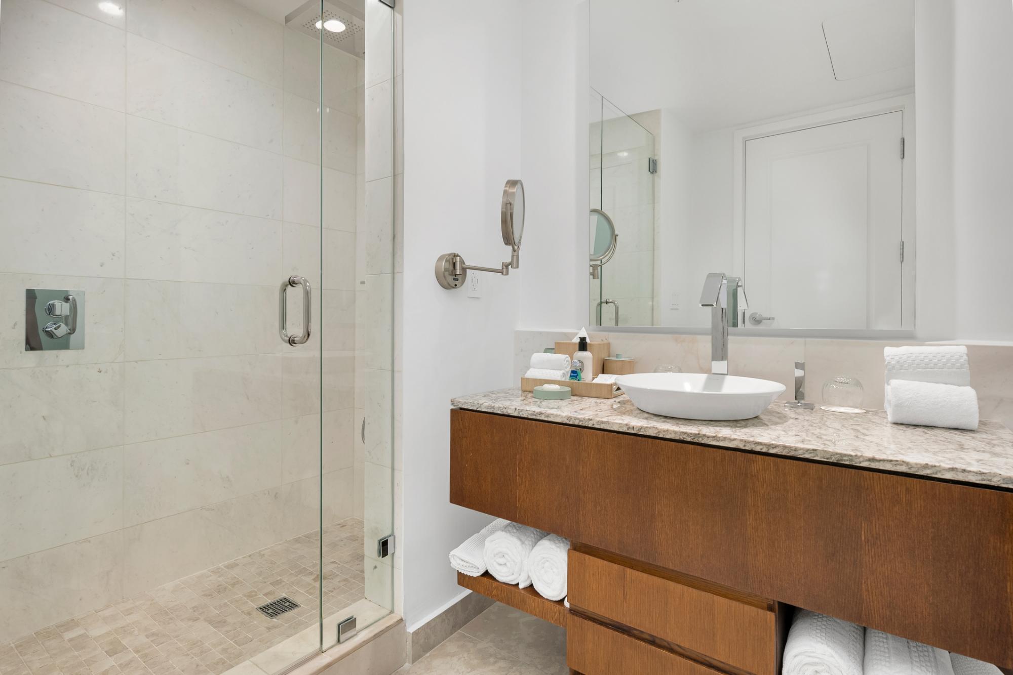 9B Tower A Ritz Carlton Residences 2 BR 3 BA - Gallery image 21