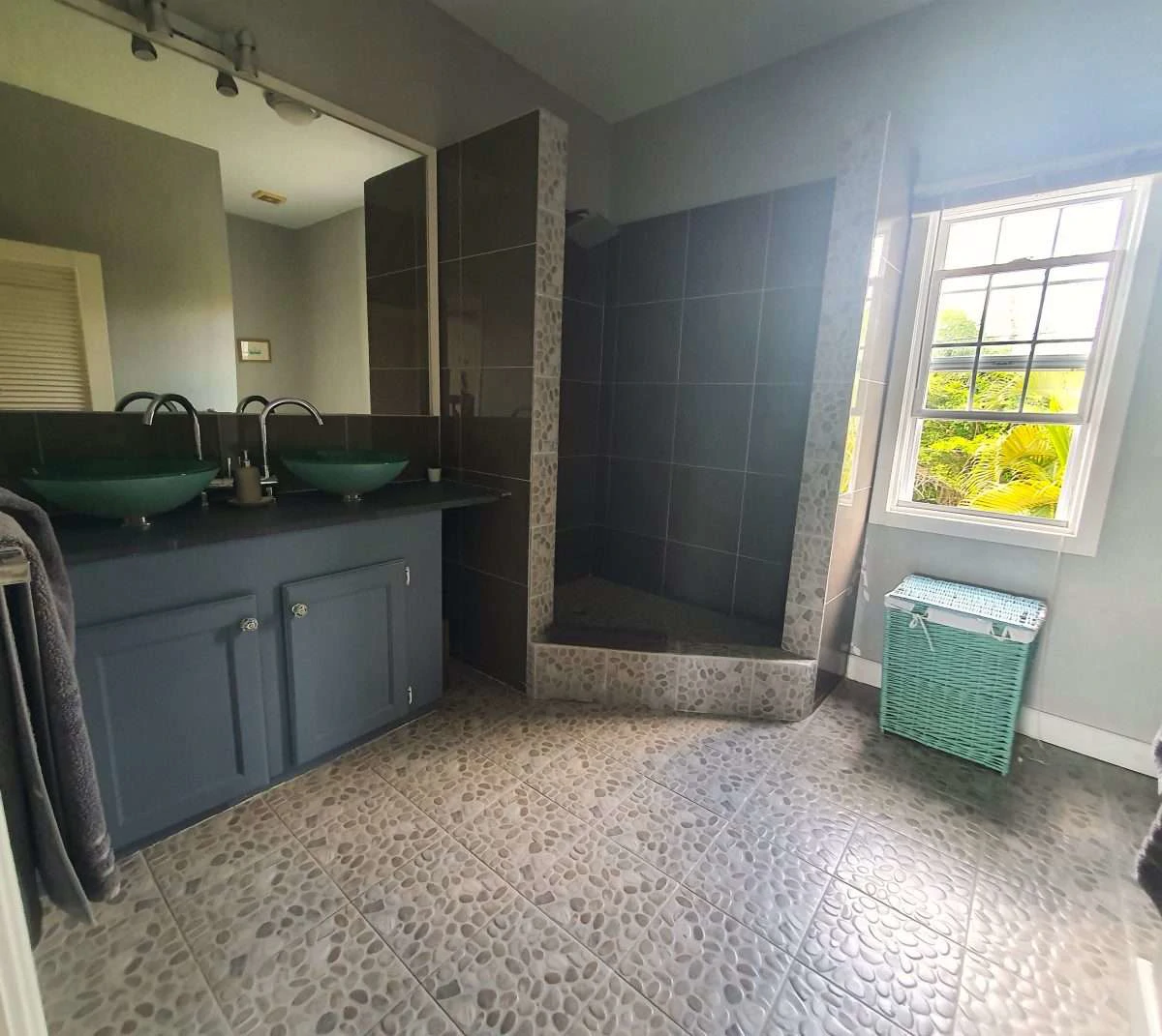 The Eye of Marigot, Marigot Bay - Gallery image 19