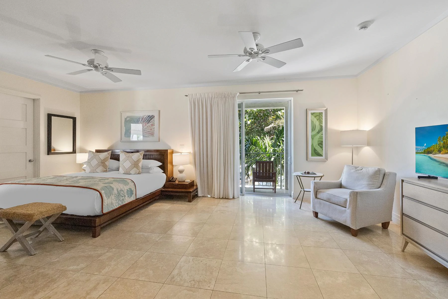 WEST BAY CLUB - Gallery image 10