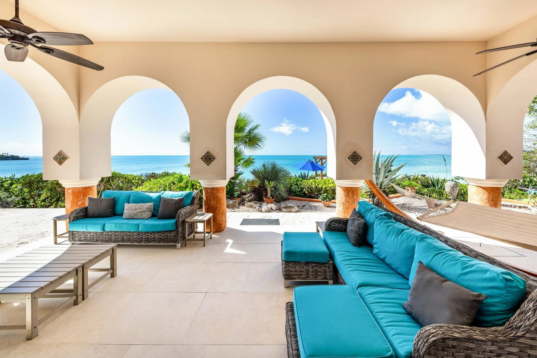 LA KOUBBA - CHALK SOUND DRIVE - Gallery image 27