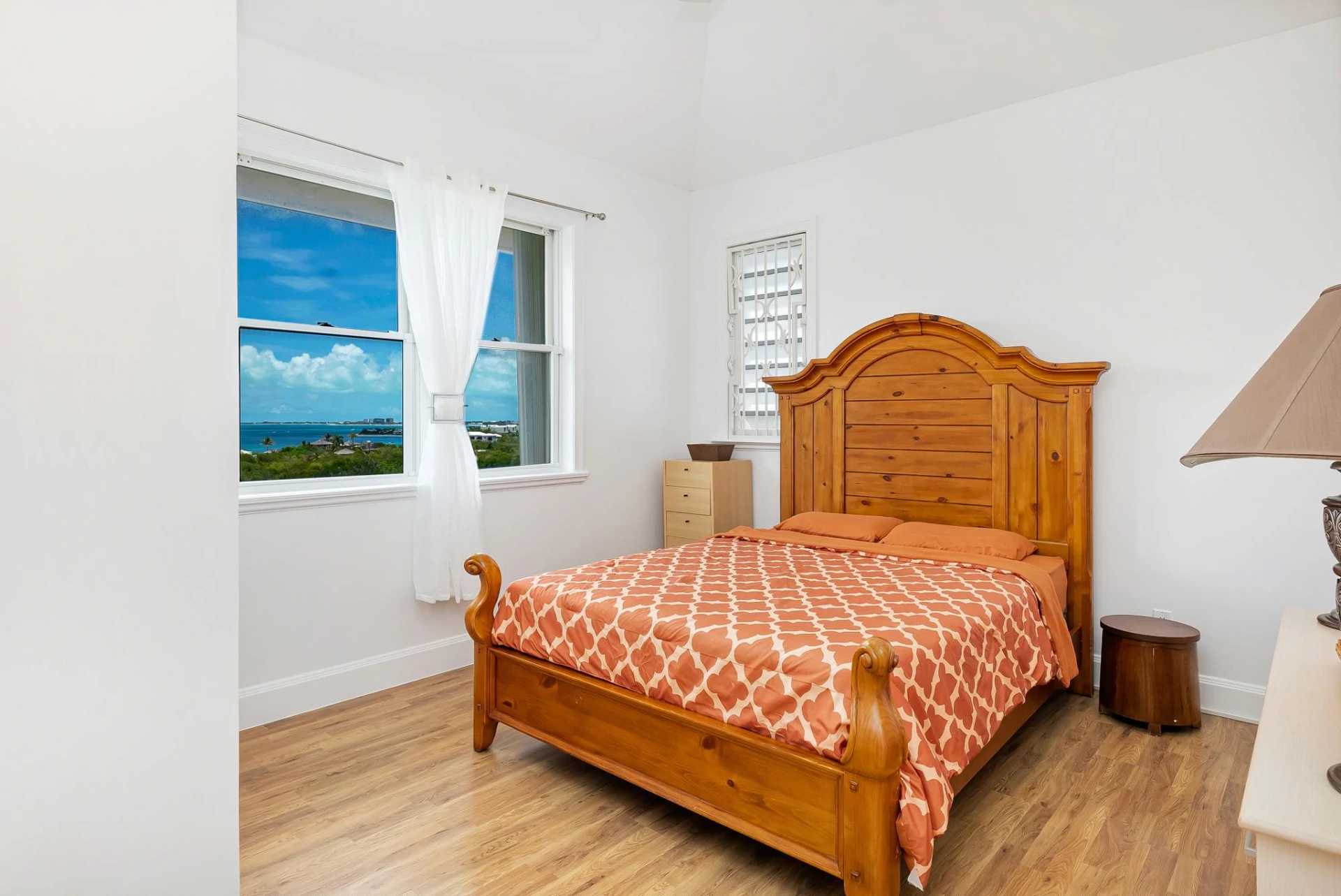 Spotts Close Ocean View Villa - Gallery image 17