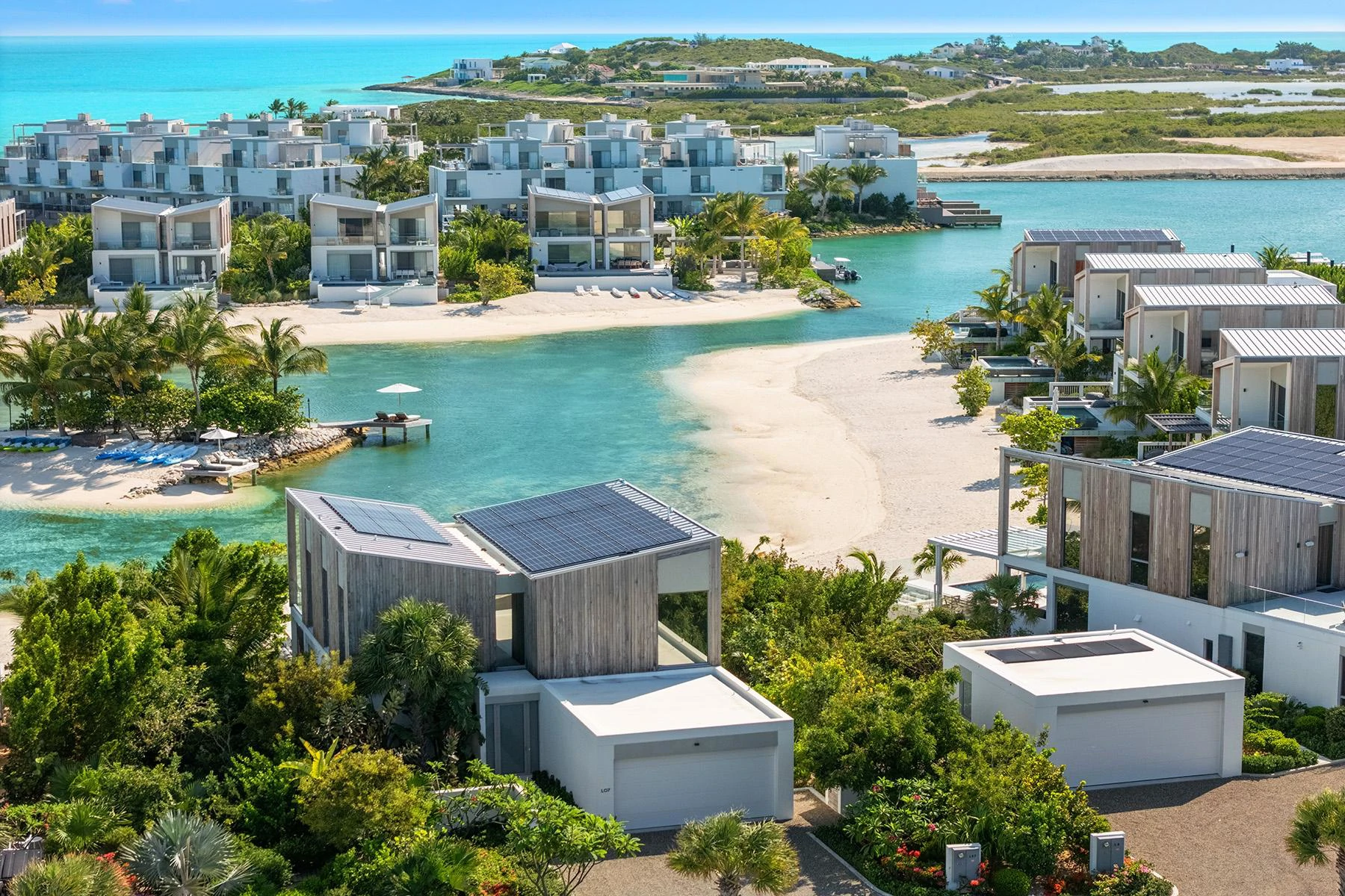 SOUTH BANK LAGOON BEACH VILLA 7