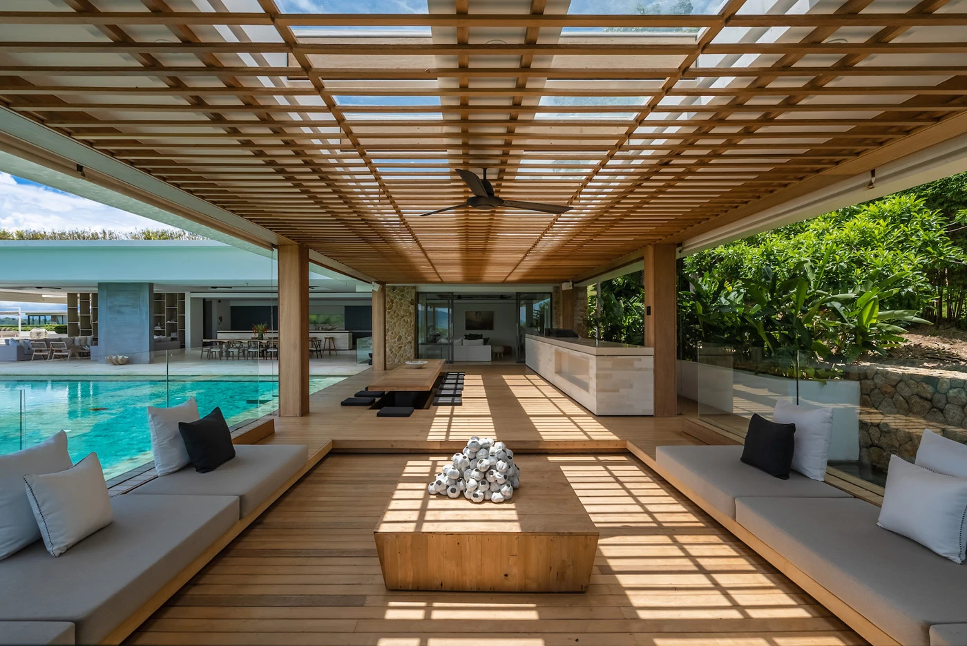 Luxury 3-8 bed resort villas for sale at Samujana Koh Samui, Thailand - Gallery image 5