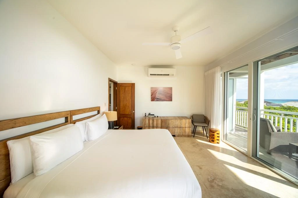 8AB Sailrock Ridgetop Suite - Gallery image 12