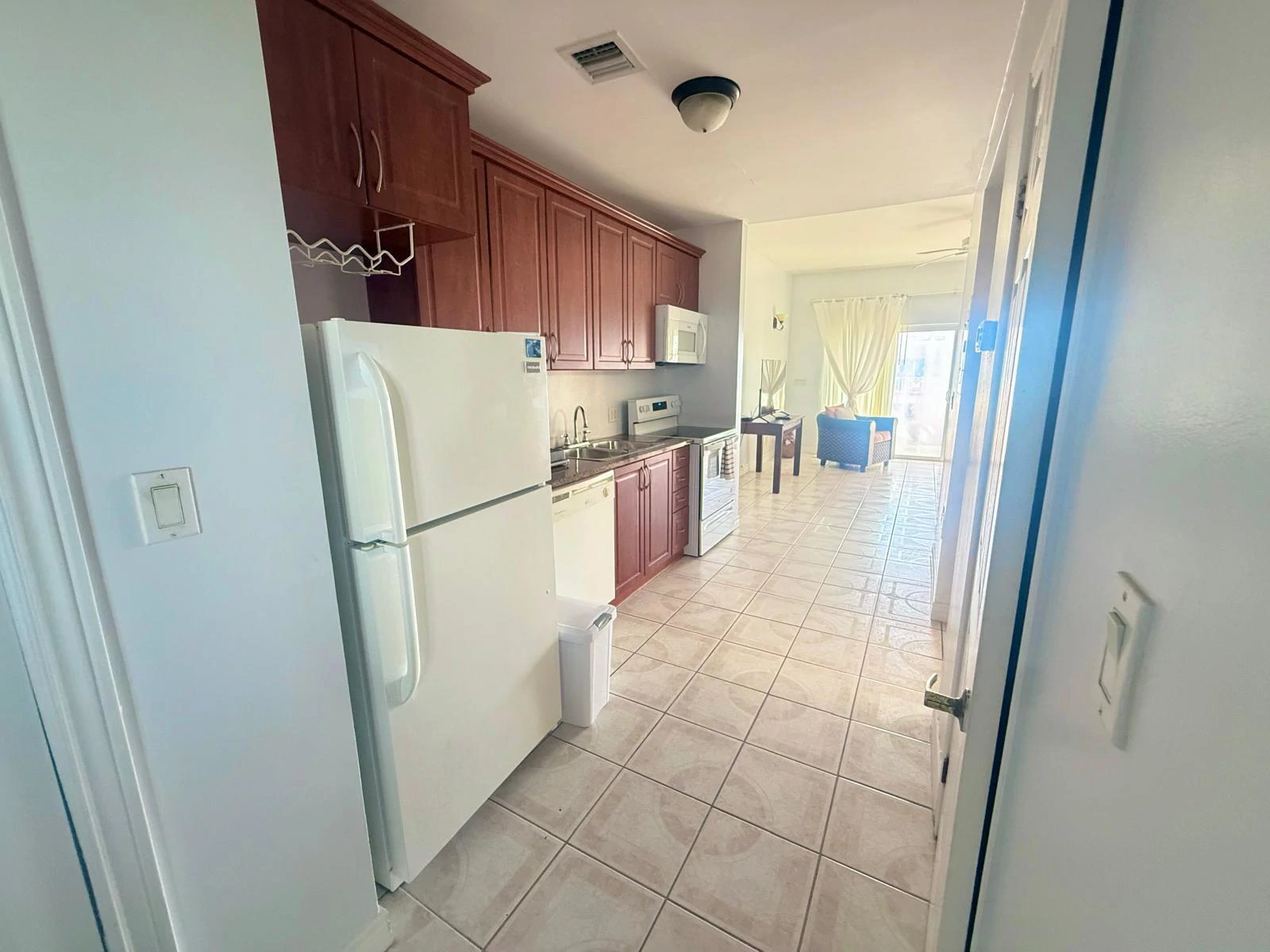 B304 Queen Angel - Gallery image 16