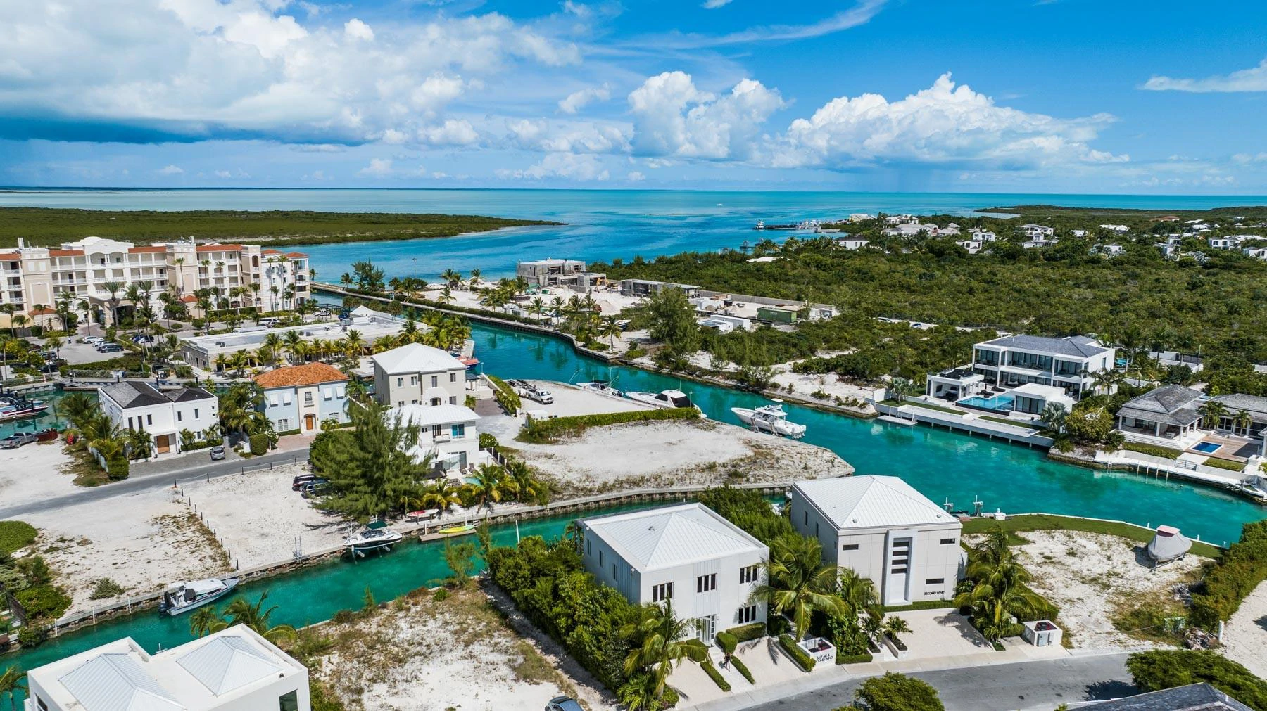 Second Wind Villa - Canal Front - Gallery image 24