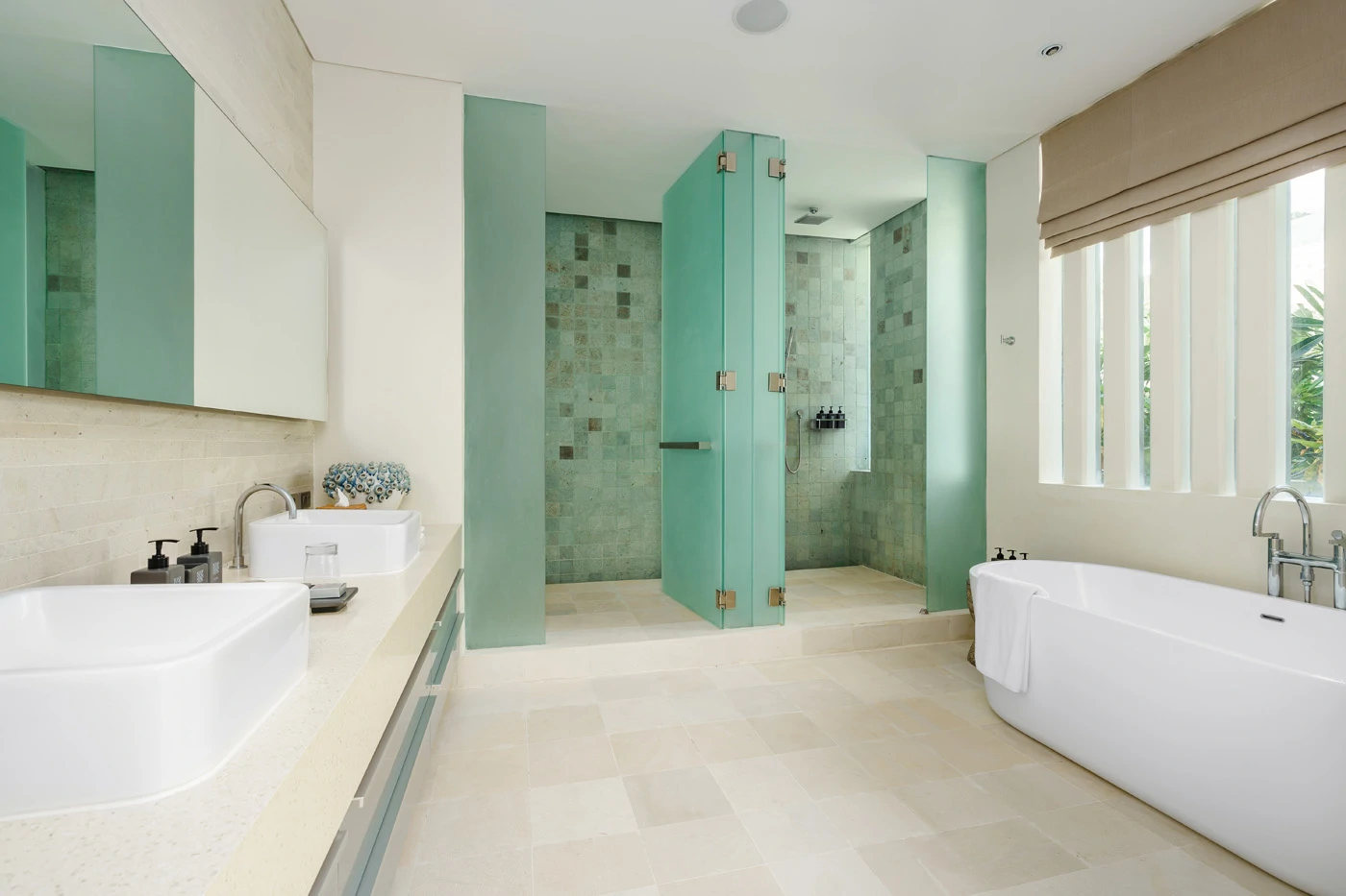 Luxury 3-8 bed resort villas for sale at Samujana Koh Samui, Thailand - Gallery image 11