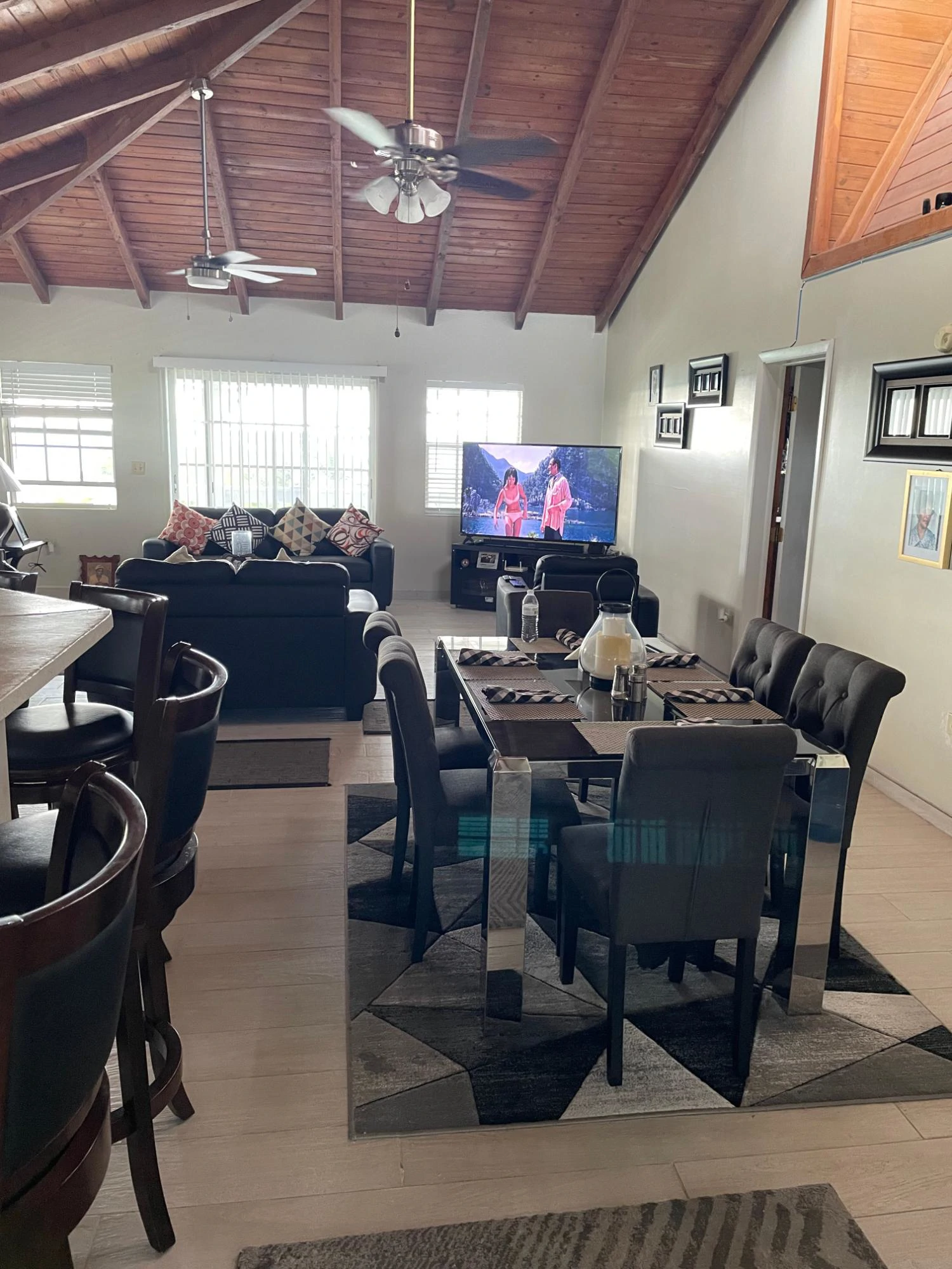 CHALK SOUND VIEWS - Gallery image 6