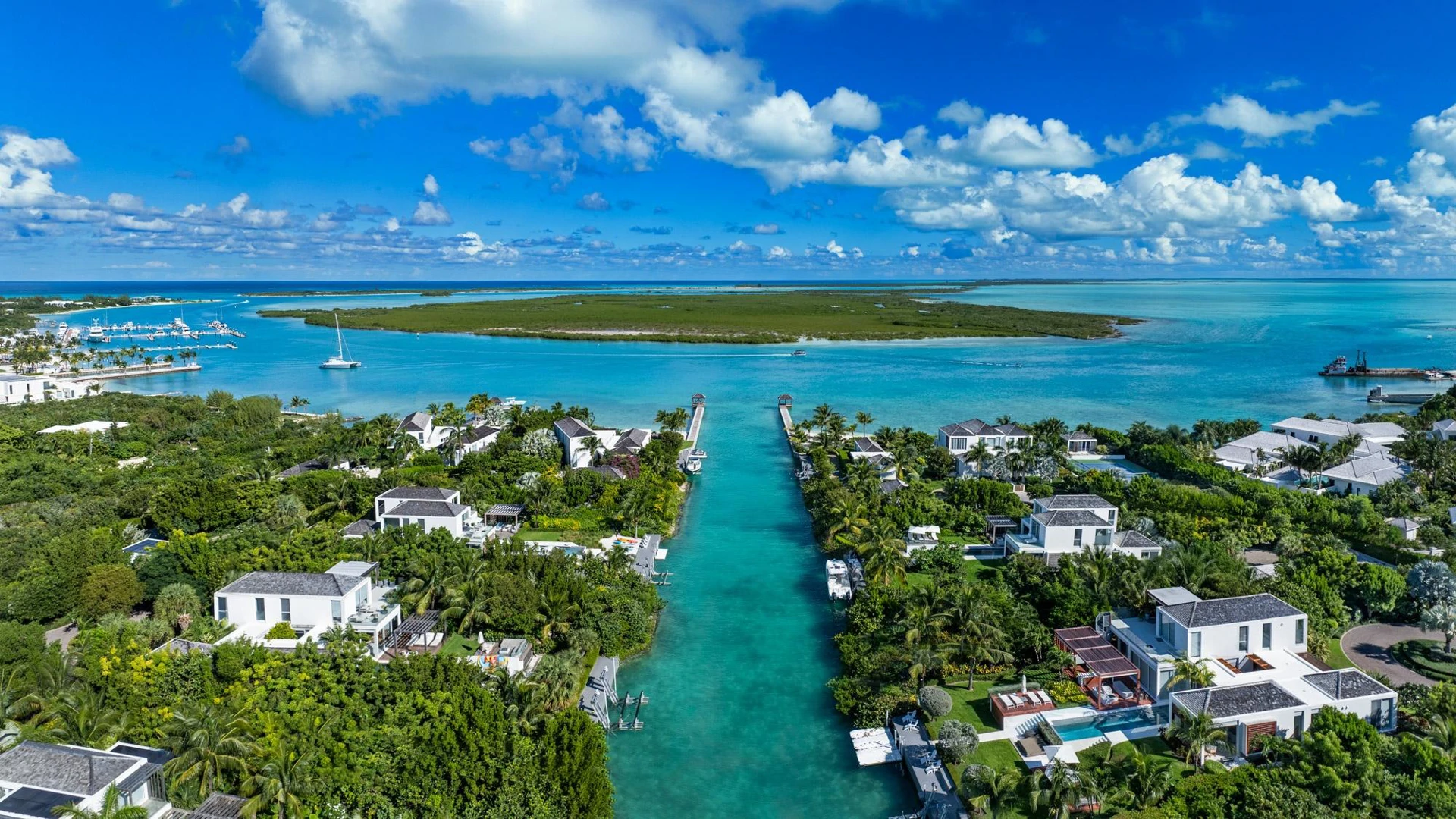 Blue Cay Estate Canal Front - Gallery image 33