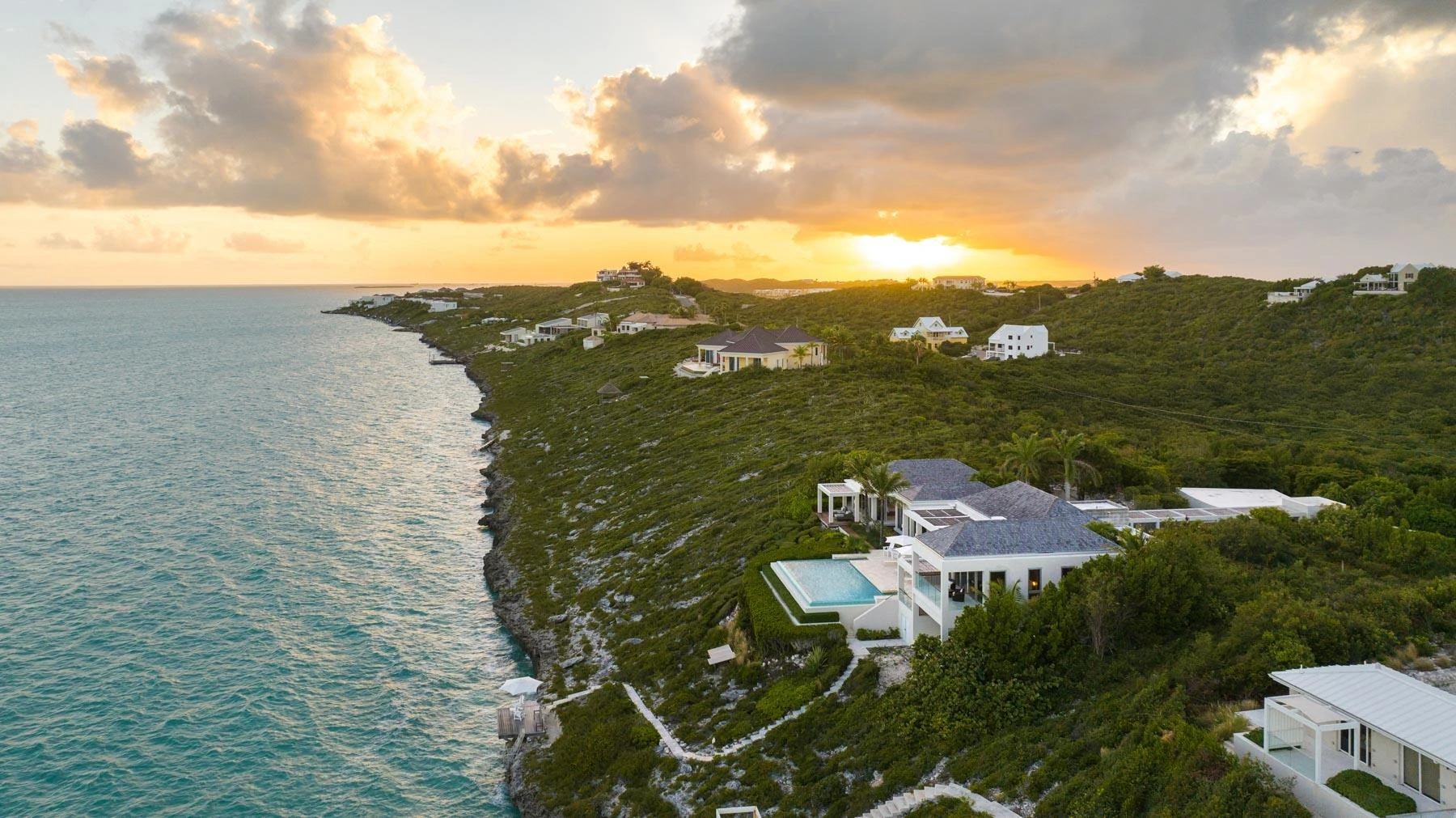 SEA LA VIE - Gallery image 45