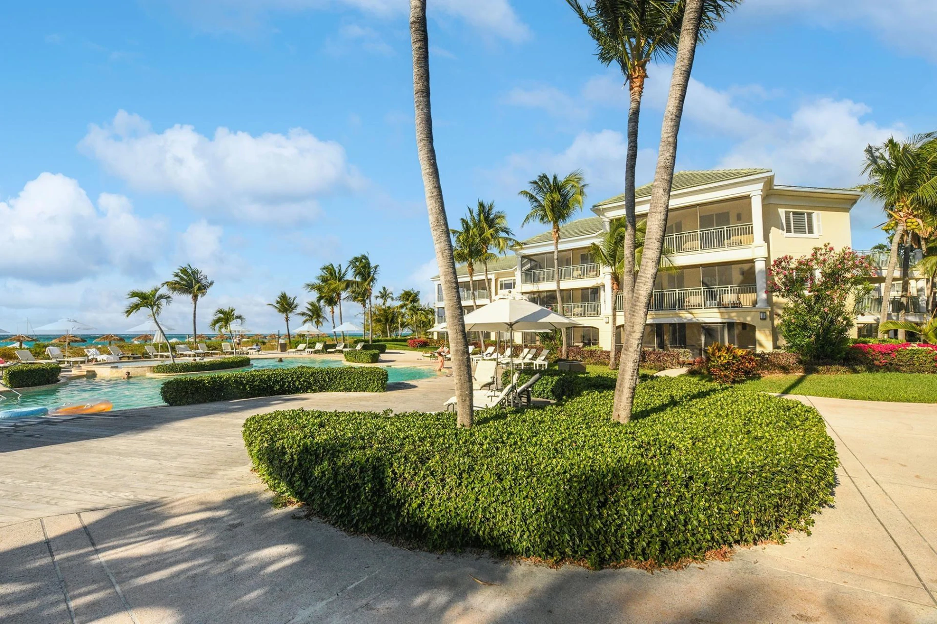 2 BR THE SANDS RESORT AT GRACE BAY BEACH - Gallery image 6