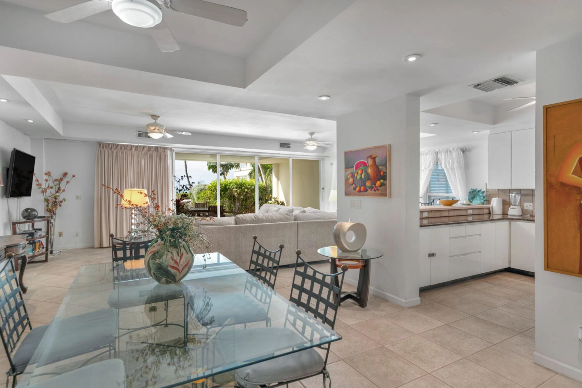 Coral Gardens On Gracebay