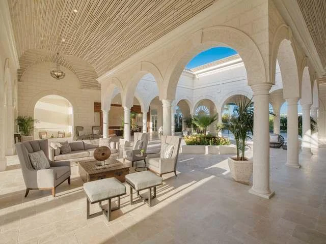 THE SHORE CLUB - Gallery image 30