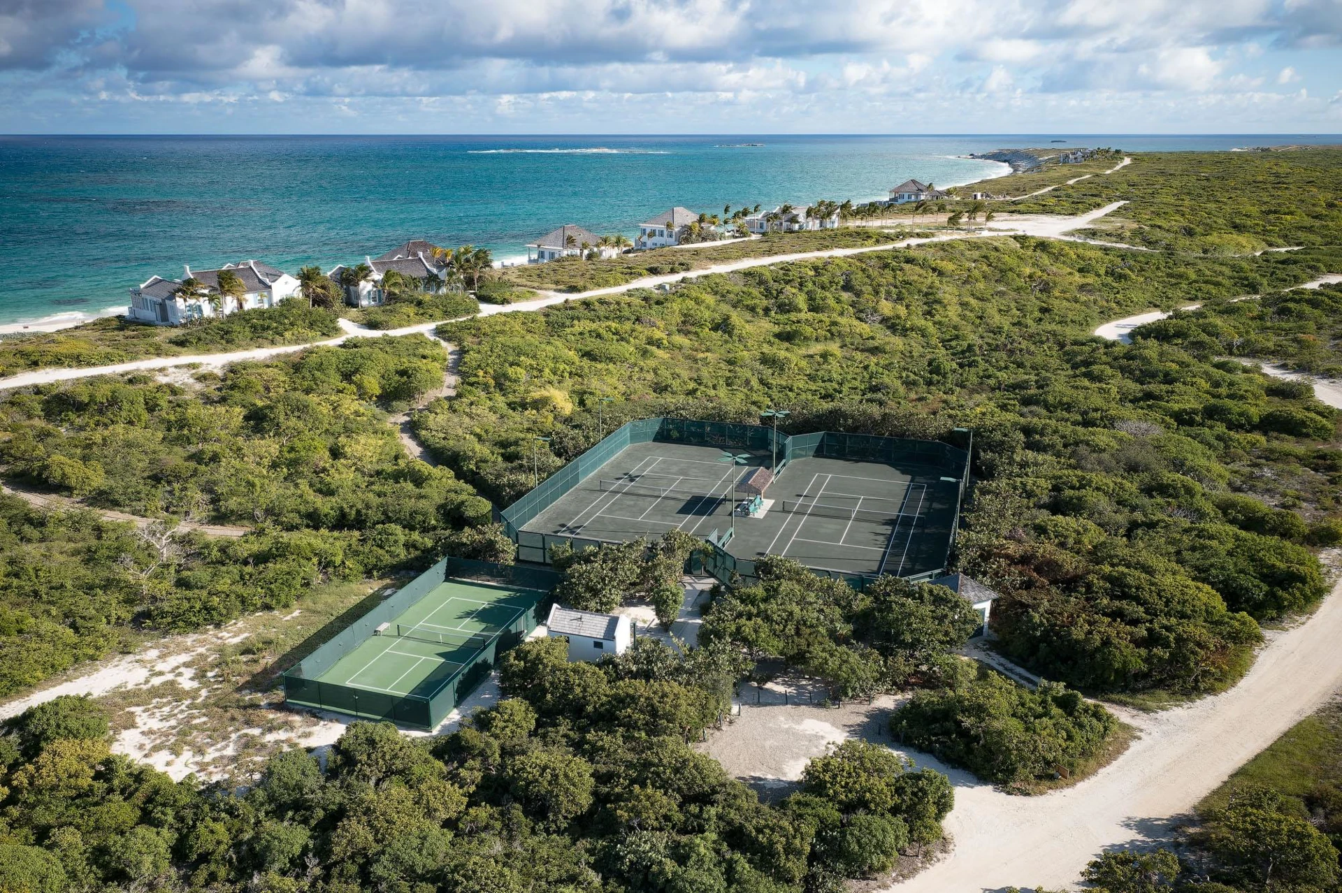 Lot 186 - Ambergris Cay - Gallery image 14