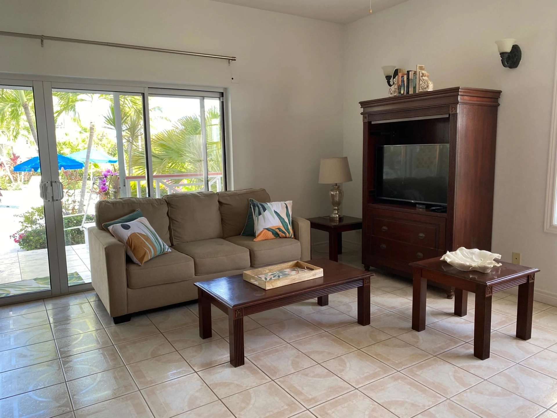 B101 Queen Angel - Gallery image 21