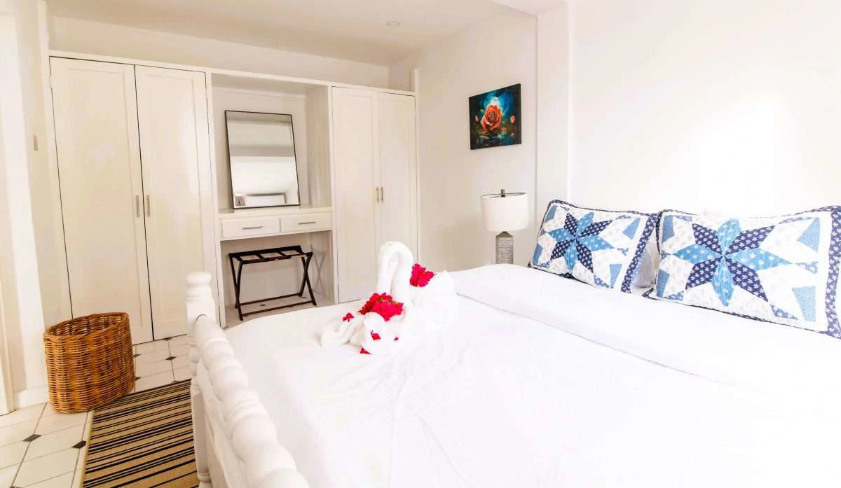 Private Villa, Cap Estate. - Gallery image 29