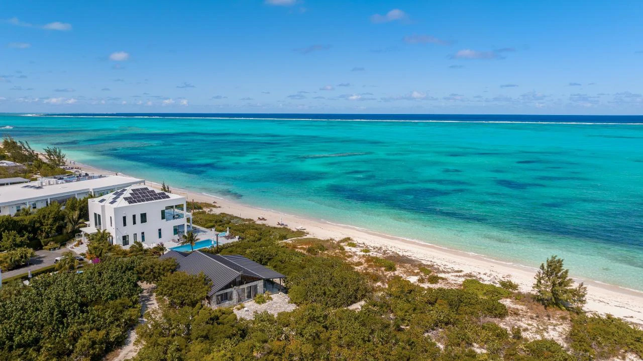 Beachfront Development Land - Gallery image 16