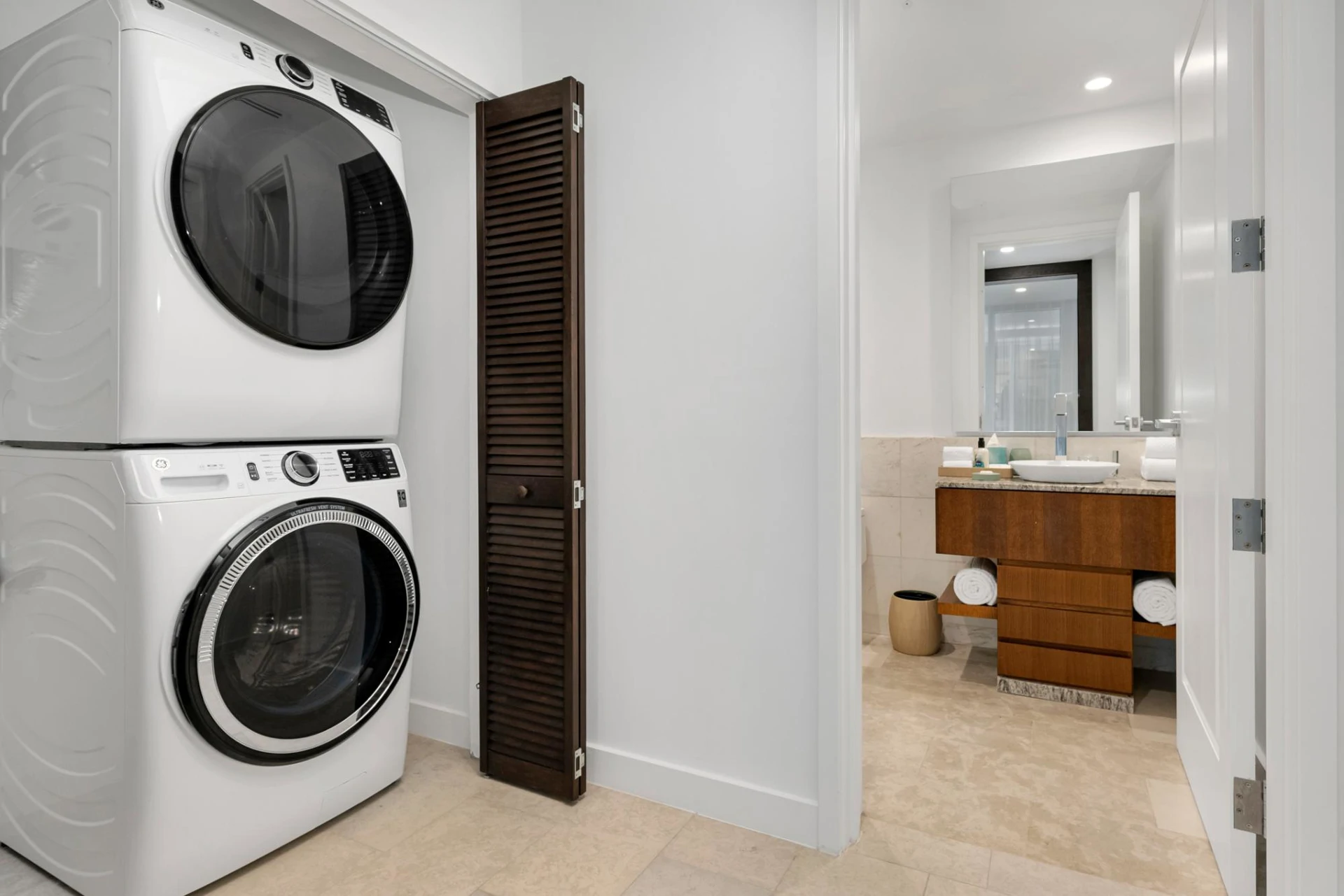 Unit 1095 Ritz Carlton Residences 2BR/3BA - Gallery image 23