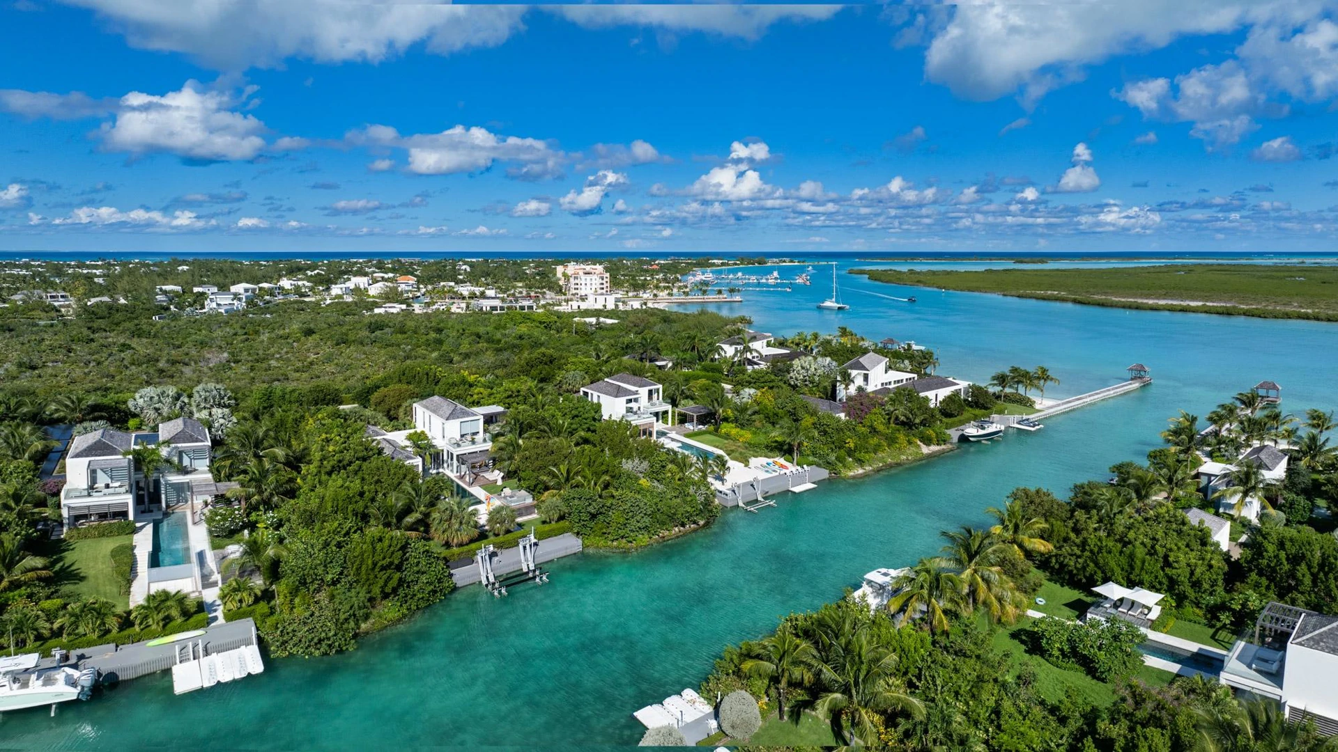 Blue Cay Estate Canal Front - Gallery image 32