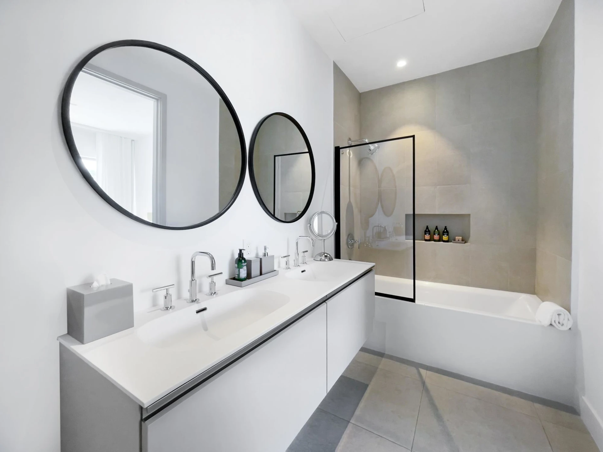 South Bank - Gallery image 40