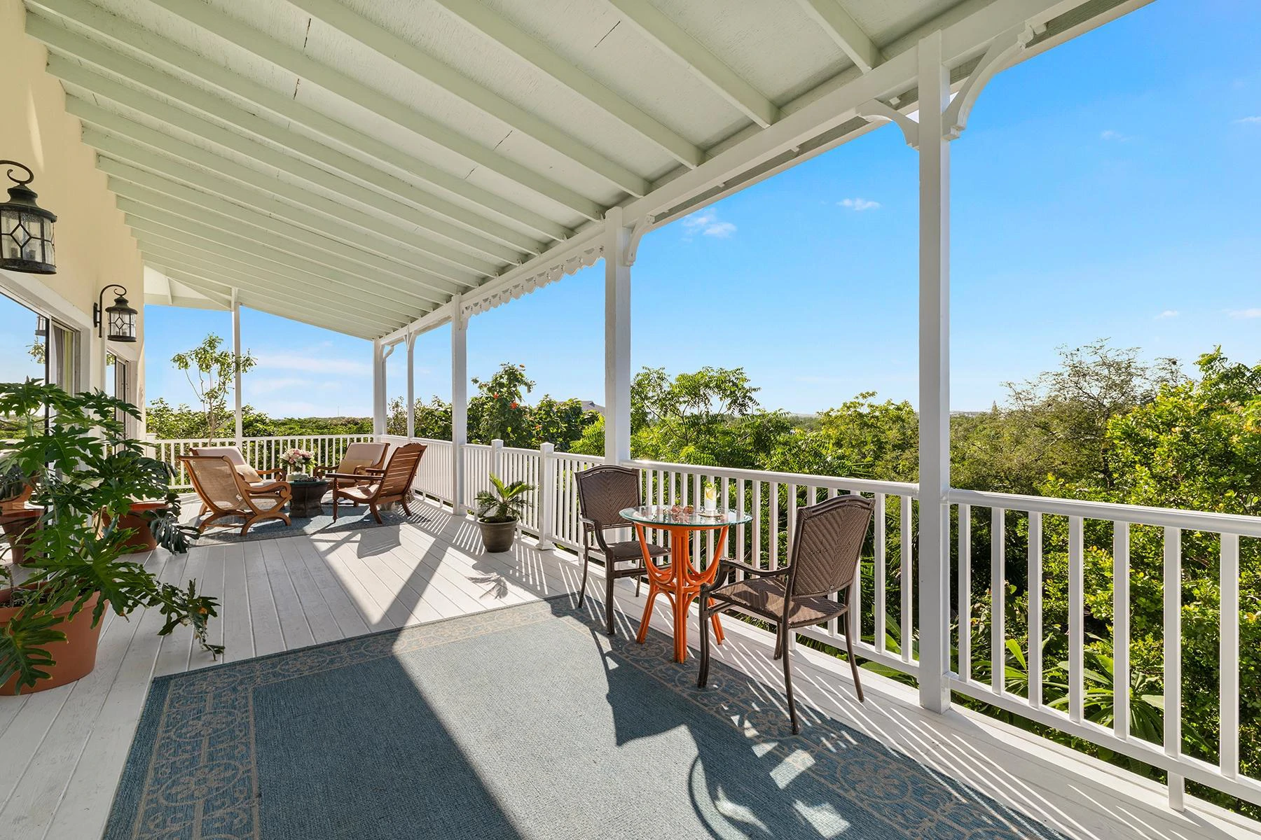 Canal Front Triplex- Great income opportunity - Gallery image 13