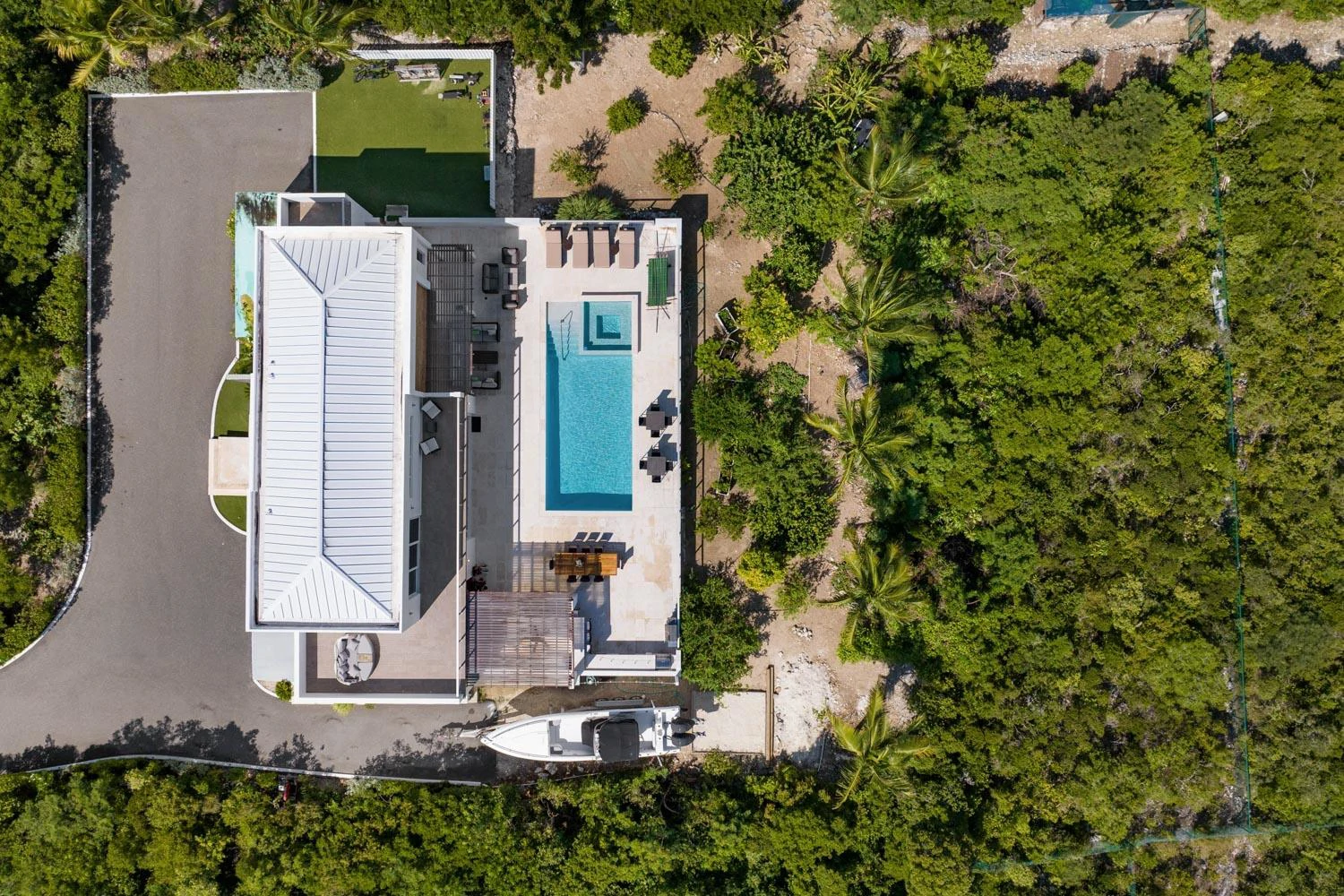 Paradisiac - Gallery image 20