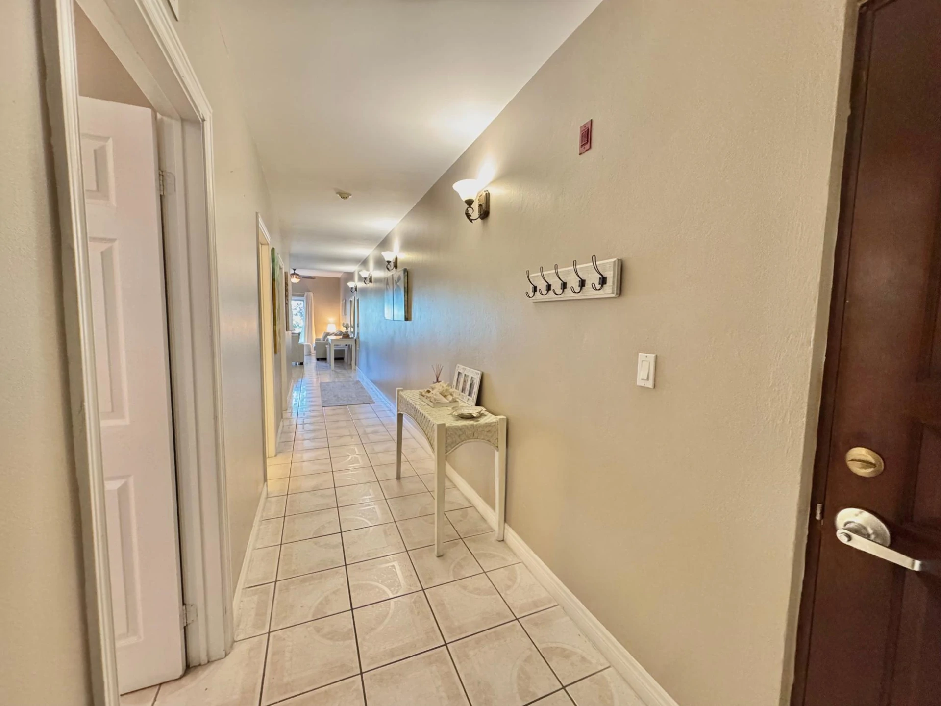 Queen Angel A104 - Gallery image 14