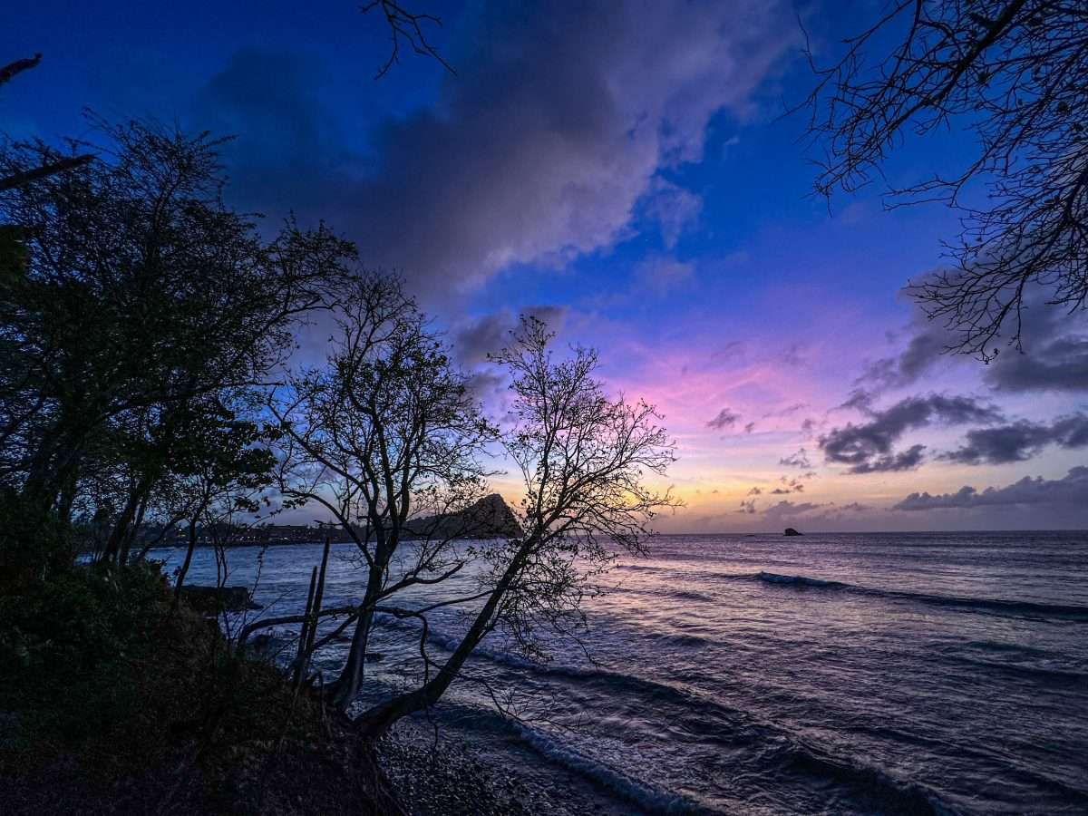 Incredible Blue, Becune Point, St Lucia. - Gallery image 11