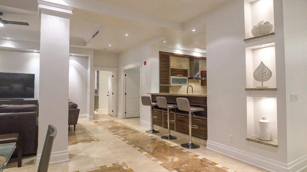 Atrium - Gallery image 8