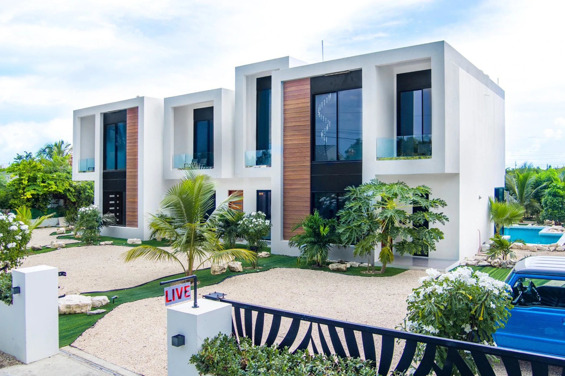 Live Love Laugh - Gallery image 29