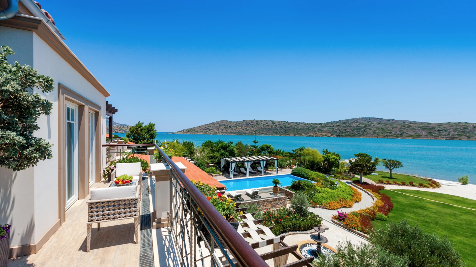 Mirum Elounda Villas
