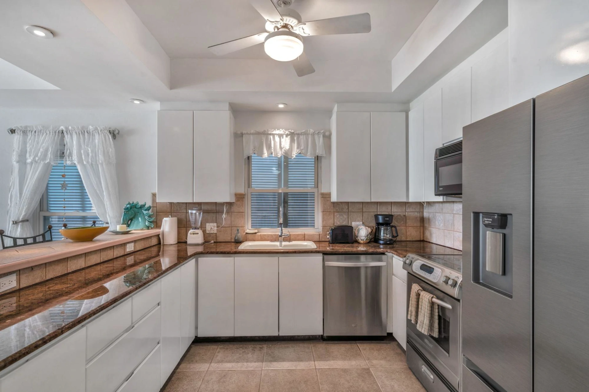 Coral Gardens On Gracebay - Gallery image 16