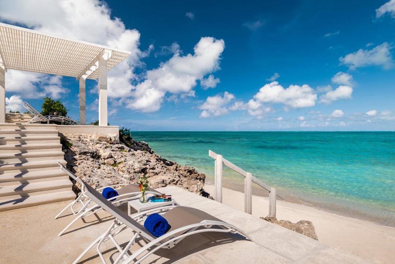 Luxury Water Front Blue Mountain Villa - Gallery image 4