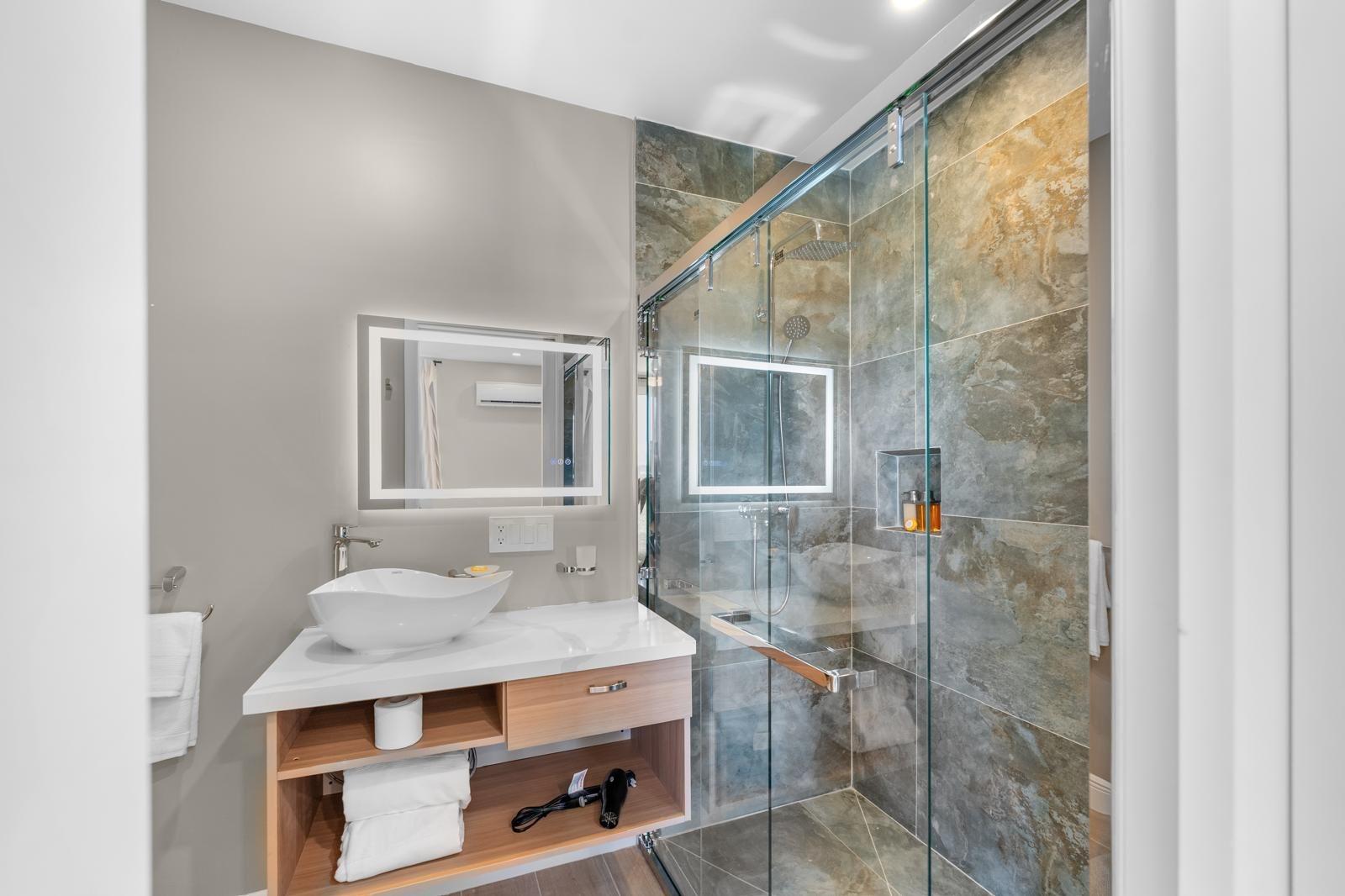 Luz Maria Villa - Gallery image 22