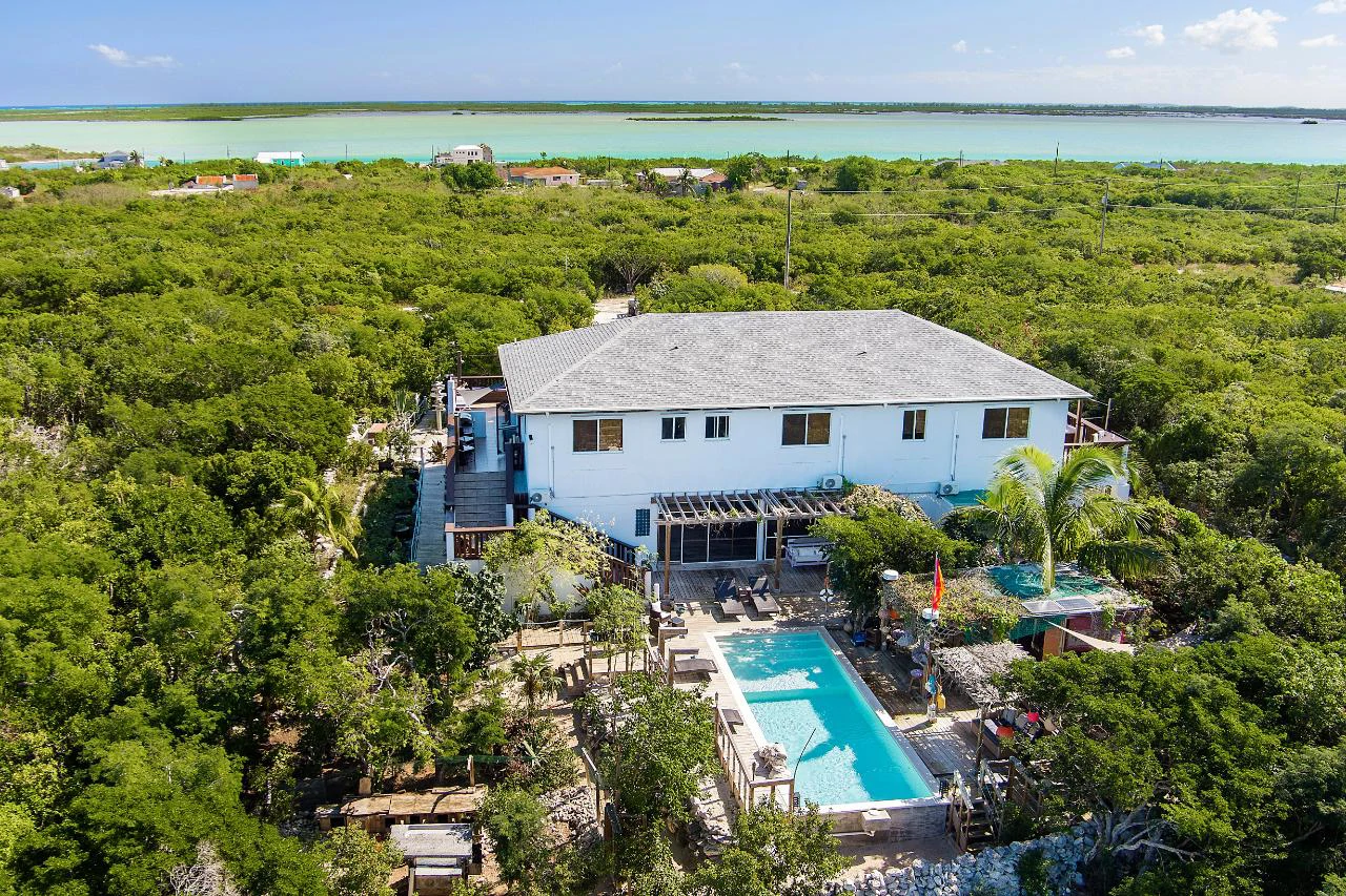 Bottle Creek Retreat - Gallery image 2