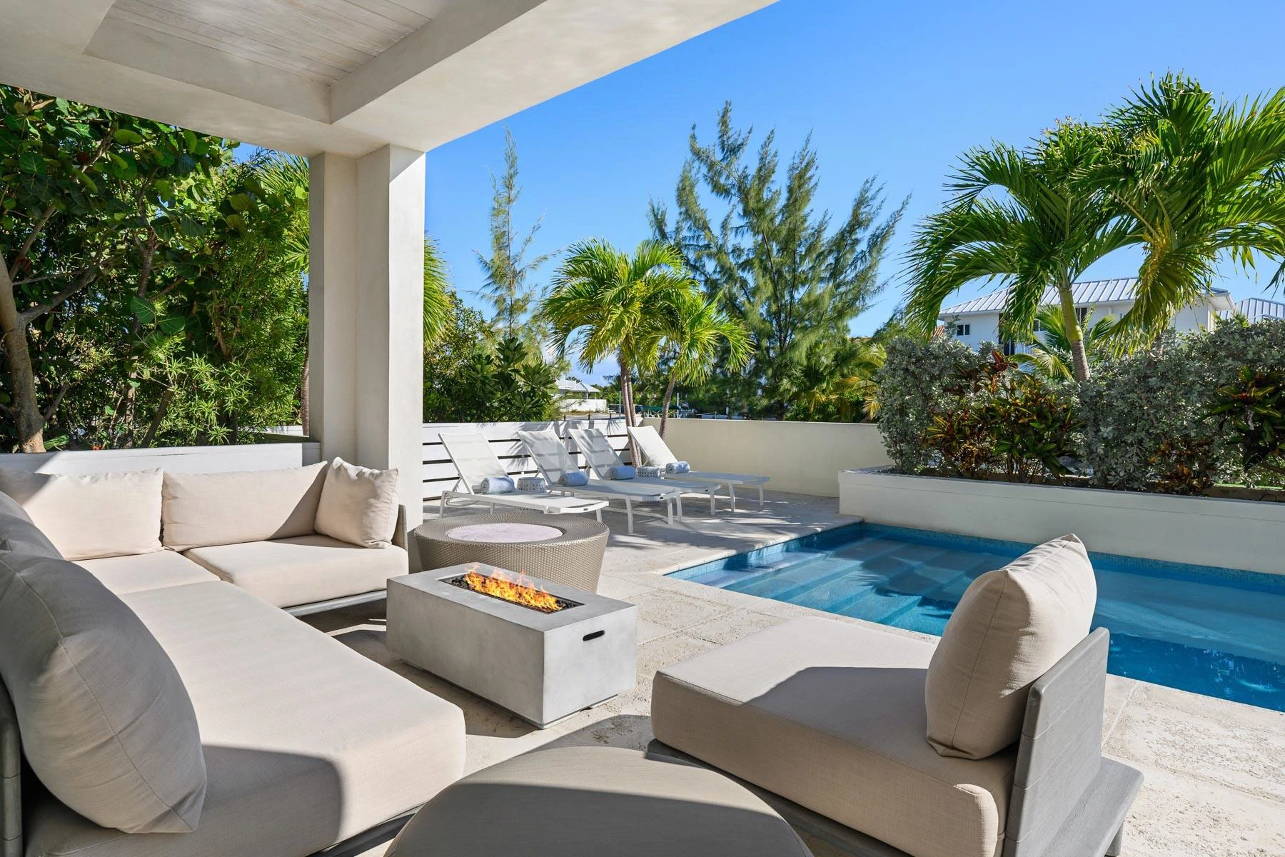 Salt Air Villa - Gallery image 4