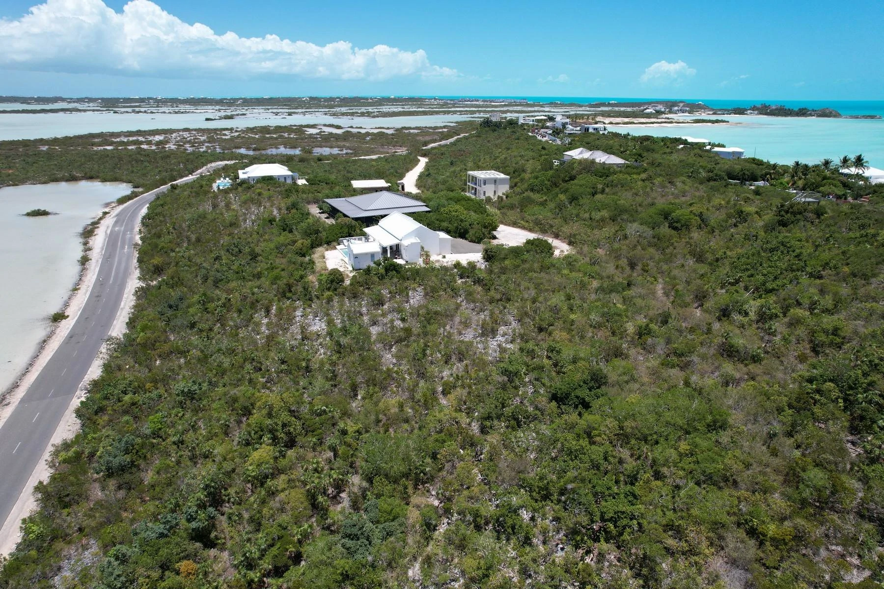 Turtle Tail – 2 Homes on 5 Lots - Gallery image 5