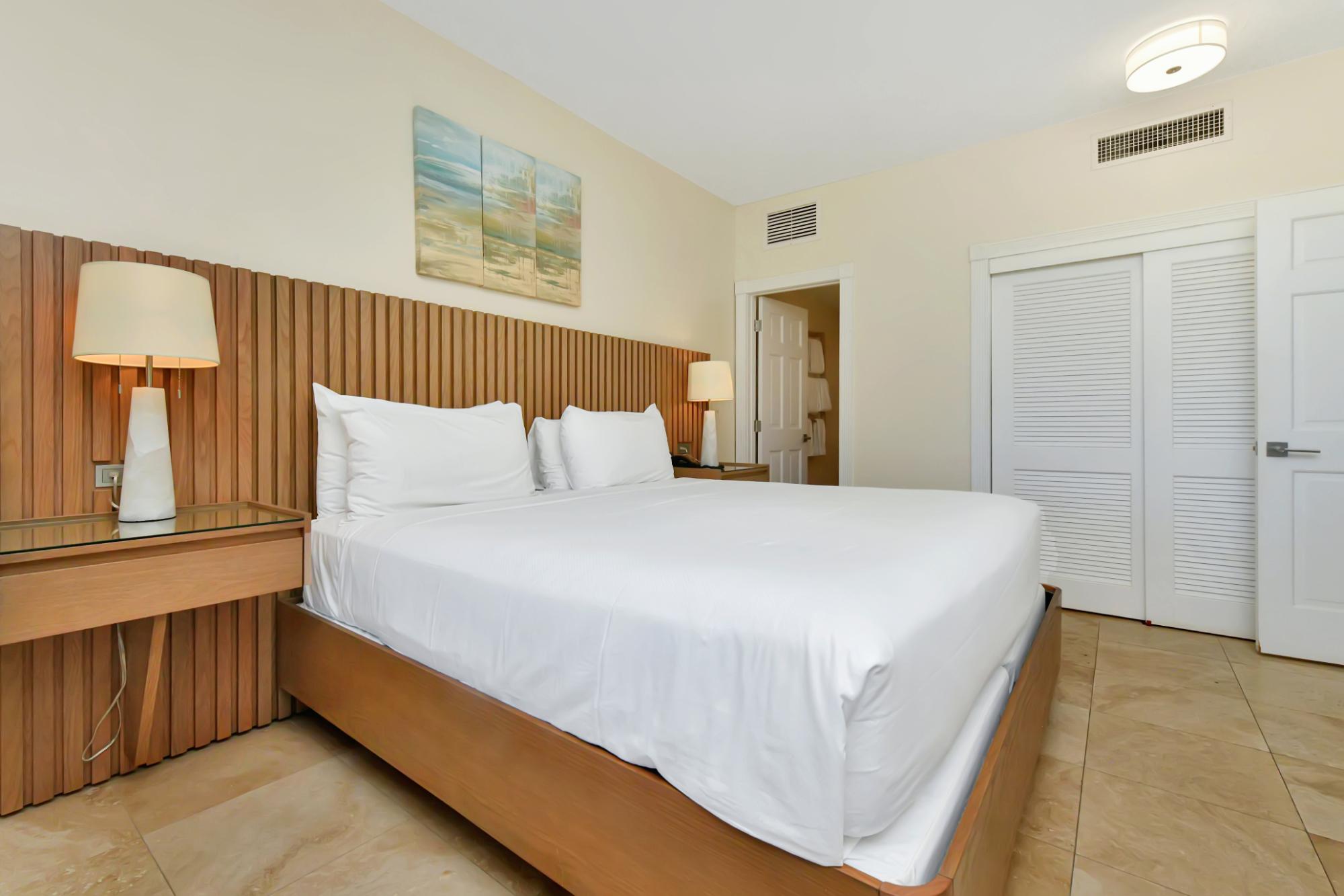 2 BR THE SANDS RESORT AT GRACE BAY BEACH - Gallery image 25