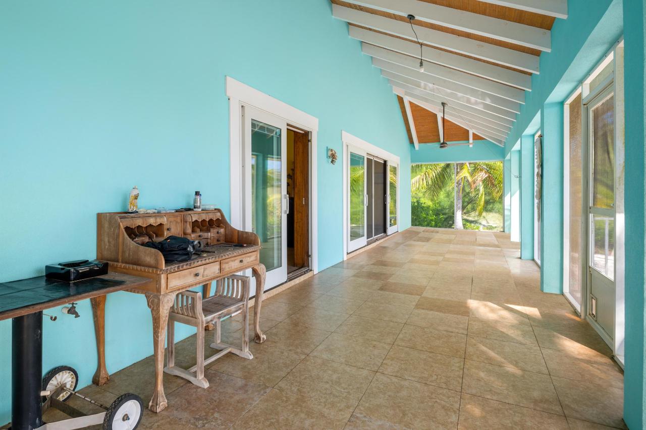 North Caicos Yacht Club Canal House - Gallery image 11