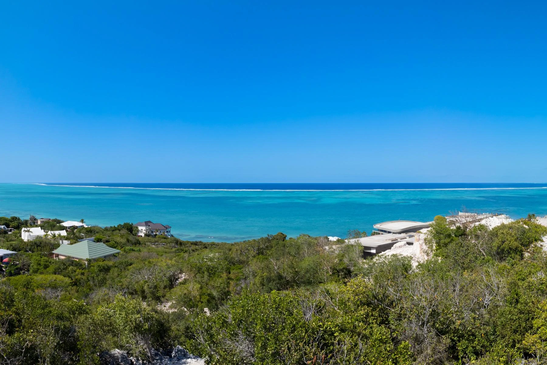 Estate 9 - The Summit - Blue Mountain Ocean View - Gallery image 4