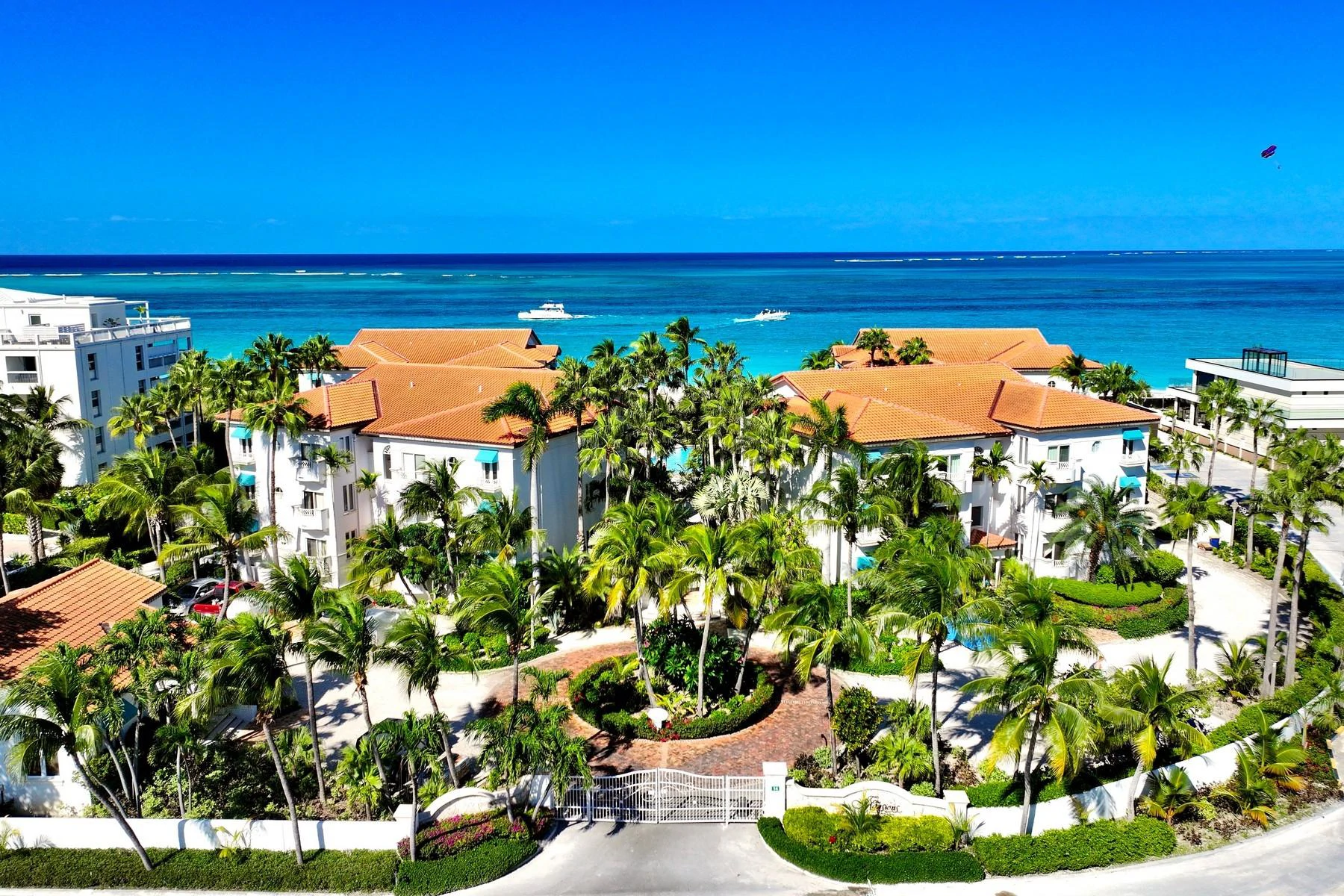 The Mansions 4104 - 2BR Beachfront - Gallery image 31