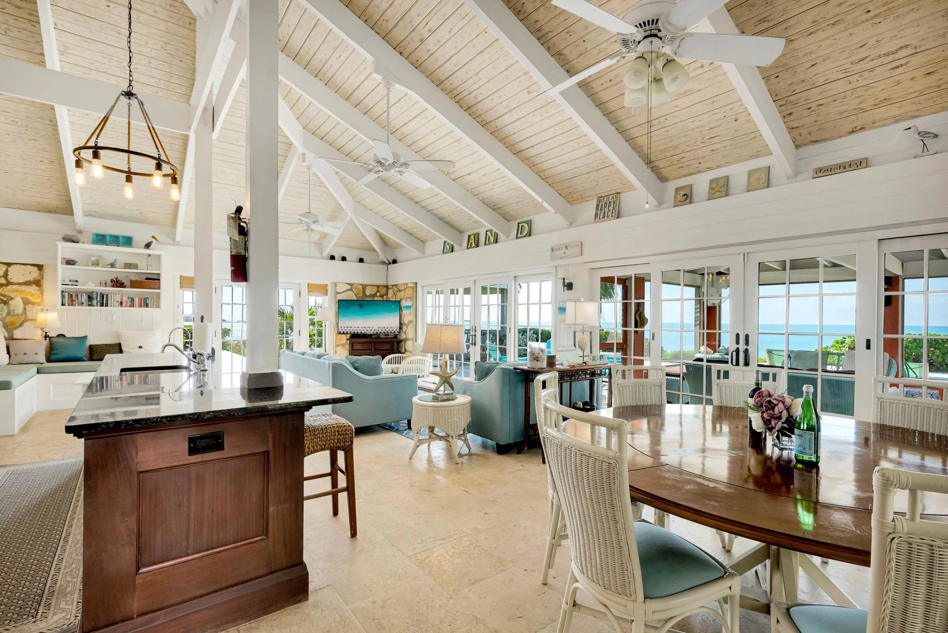 PARADISE POINTE - Gallery image 13