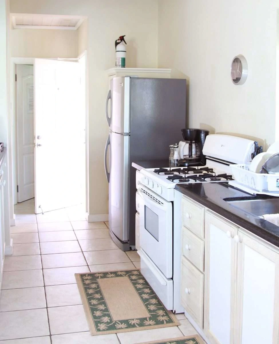 The Pink House, The Harbour, Rodney Bay. - Gallery image 5