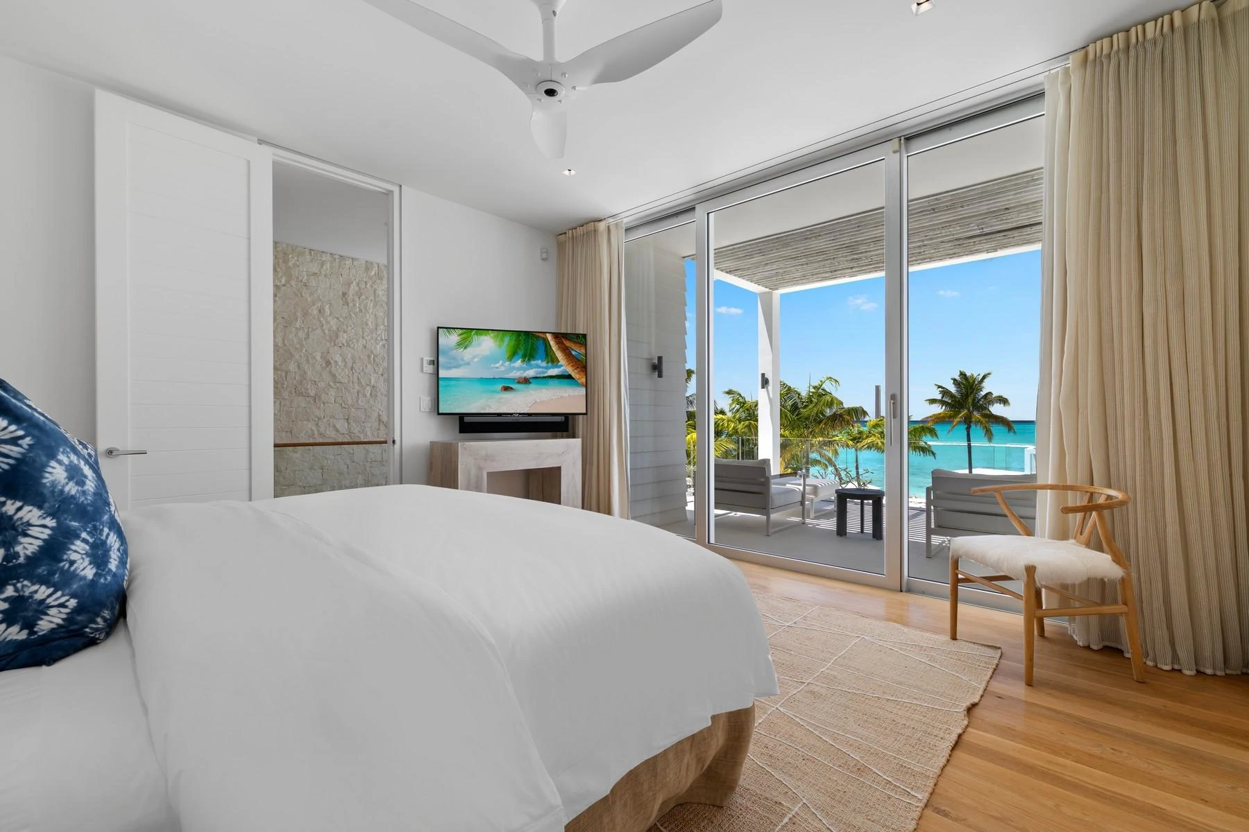 EMERALD PAVILION - Gallery image 36