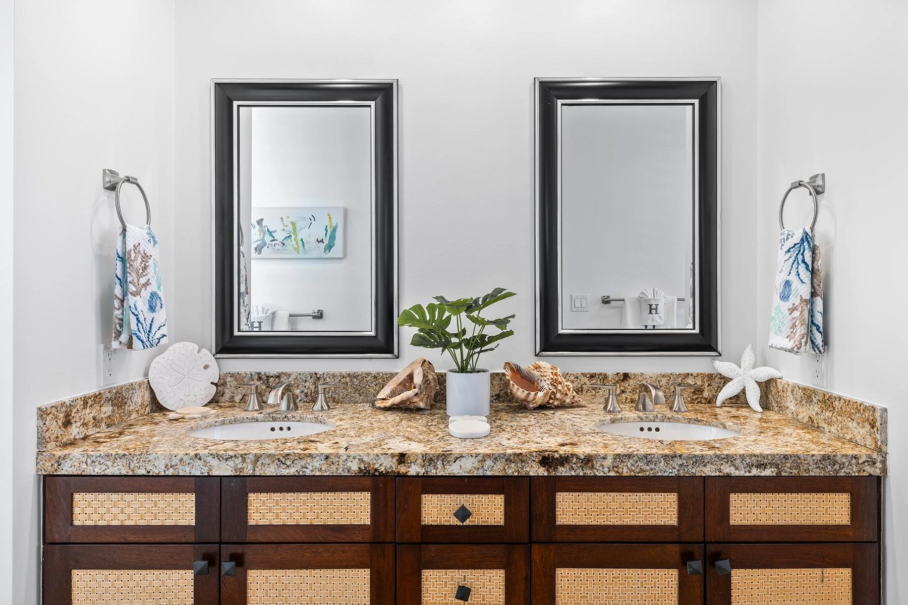 Hogan House - Gallery image 42