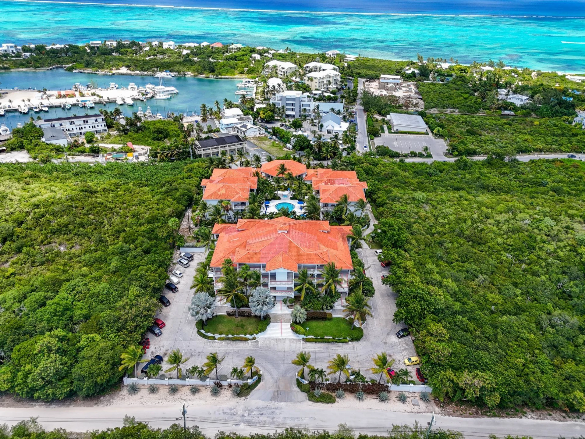 Queen Angel Resort B102 - Gallery image 12