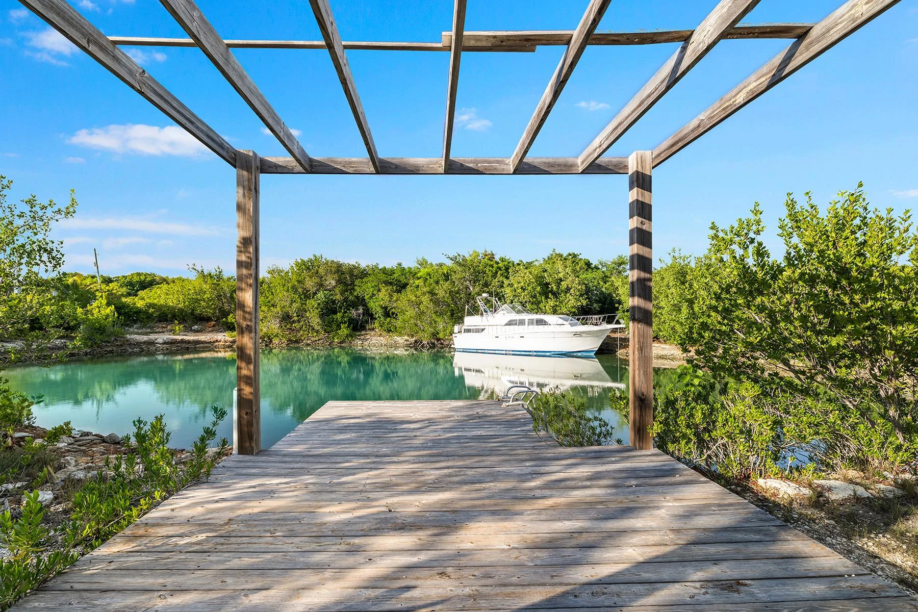 Canal Front Triplex- Great income opportunity